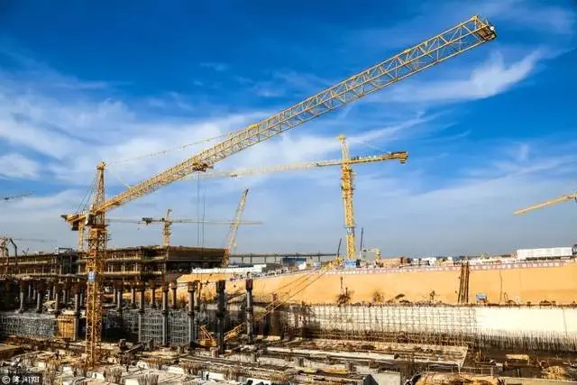 智慧工地?zé)o線自組網(wǎng)通信方案，如何推進(jìn)城鎮(zhèn)建設(shè)數(shù)字化轉(zhuǎn)型？